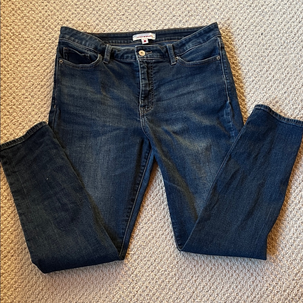 Lucky Brand Dark Blue Skinny Jeans Capri Lucky Brand Dark Blue Skinny Jeans Capri